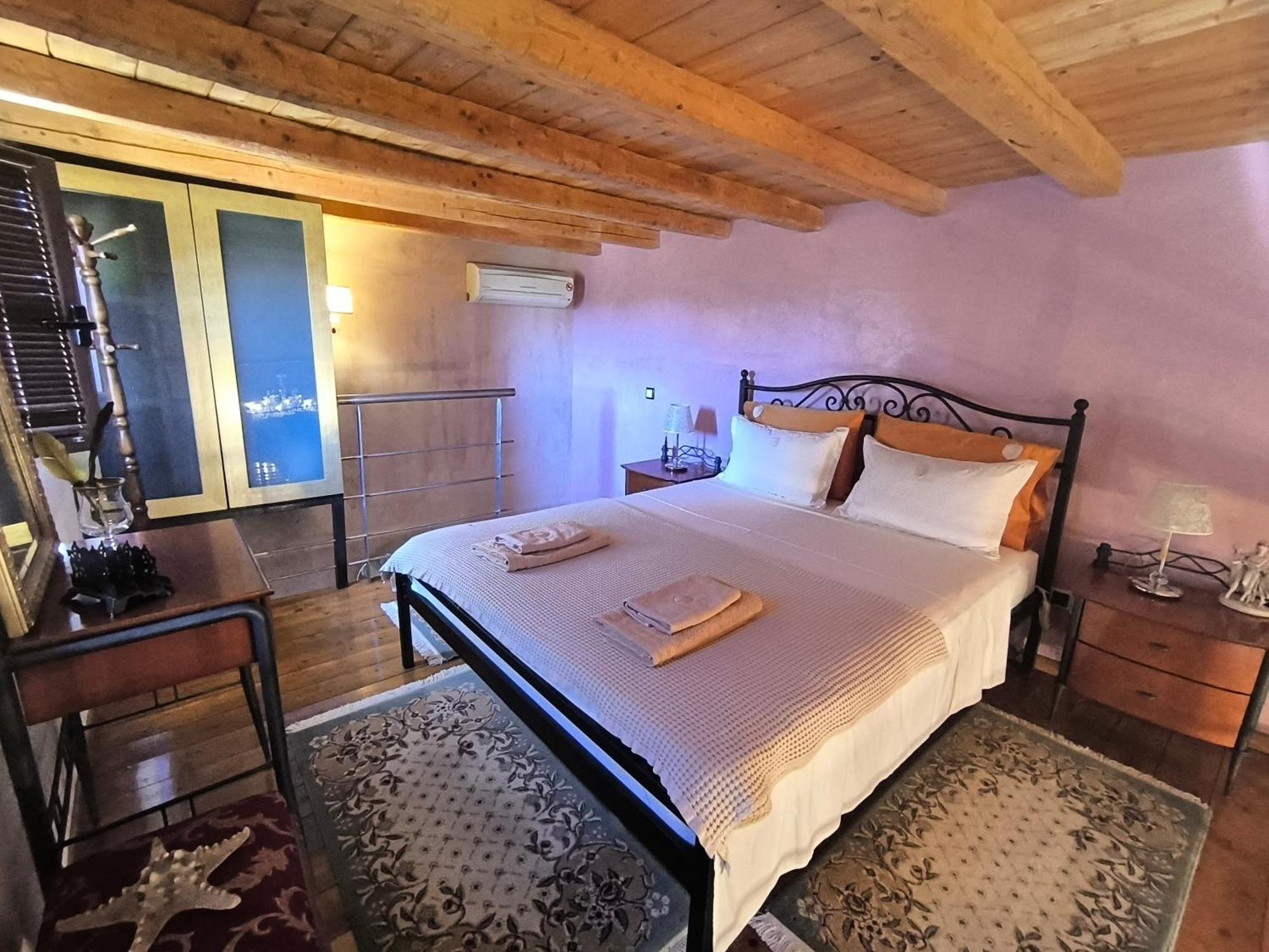 Donquihotel 3* Karvounades